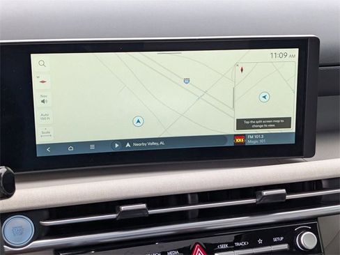 Used 2025 Hyundai Tucson SEL image 24