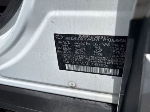 Used 2019 Hyundai Santa Fe AWD image 3