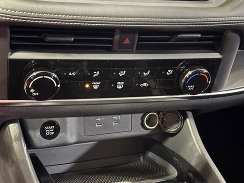 New 2026 Nissan Rogue S image 19