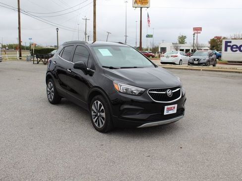 Used 2022 Buick Encore Preferred image 3