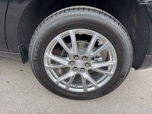 Used 2022 Buick Enclave Premium w/ Experience Buick Package image 31