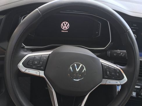 Used 2024 Volkswagen Jetta SEL FWD image 11