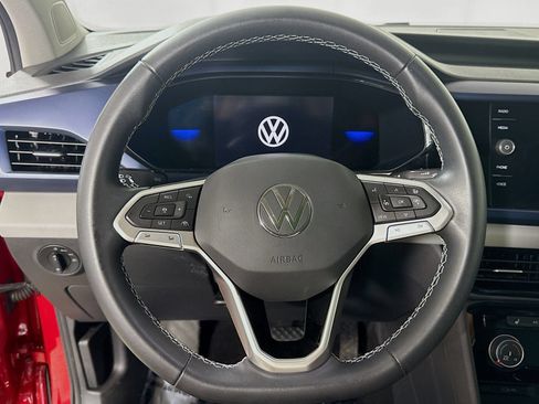 Certified 2023 Volkswagen Taos SE w/ Panoramic Sunroof Package AWD/4WD image 14