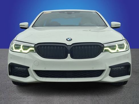 Used 2019 BMW 540i w/ M Sport Package image 2