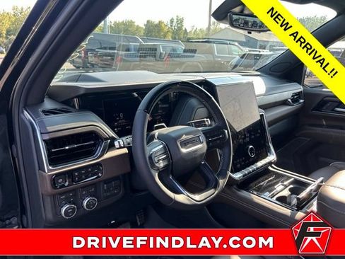 Used 2026 GMC Yukon Denali Ultimate AWD/4WD image 19
