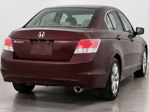 Used 2010 Honda Accord EX-L image 5