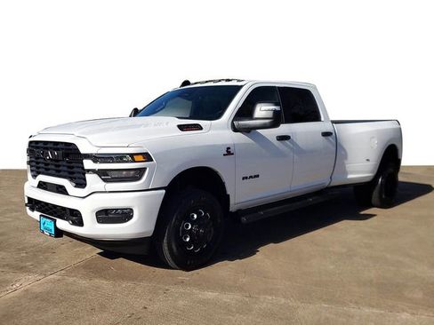 New 2026 RAM 3500 Lone Star AWD/4WD image 2