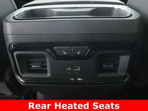Used 2025 GMC Sierra 2500 AT4 w/ AT4 Premium Plus Package AWD/4WD image 31