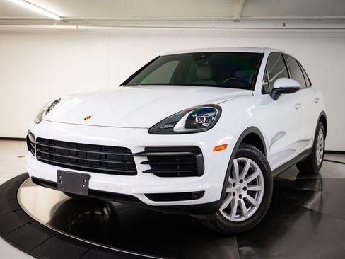 Used 2019 Porsche Cayenne AWD/4WD image 1