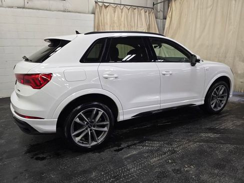 Used 2025 Audi Q3 2.0T Premium w/ Convenience Package image 8