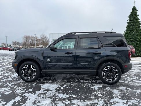 Used 2023 Ford Bronco Sport Outer Banks w/ Tech Package image 4