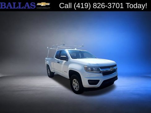 Used 2017 Chevrolet Colorado W/T RWD image 2