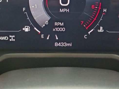 Used 2025 GMC Acadia AT4 AWD/4WD image 26