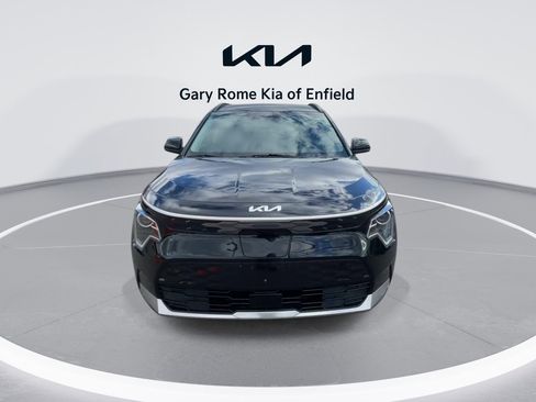 Certified 2023 Kia Niro Wind w/ Wind Preserve Package image 3