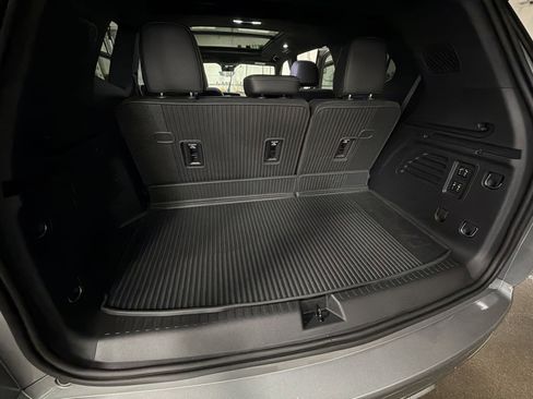 New 2026 Buick Enclave Avenir w/ Super Cruise Package image 25