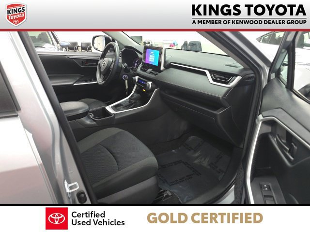 Certified 2024 Toyota RAV4 LE AWD/4WD image 6