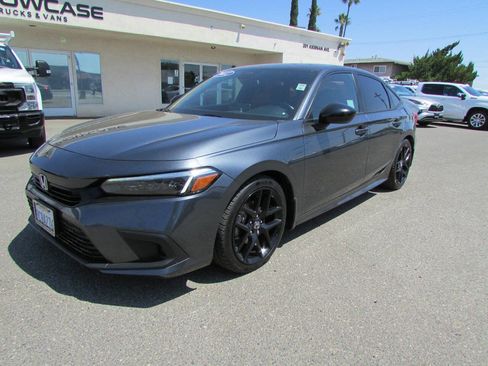 Used 2022 Honda Civic Sport image 4