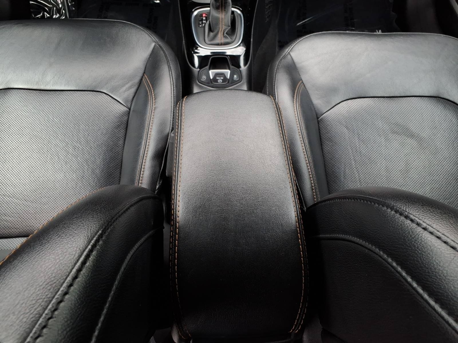 Used 2019 Jeep Compass Limited AWD/4WD image 25