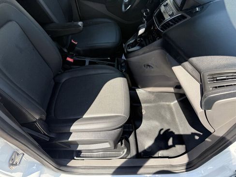 Used 2019 Ford Transit Connect XL FWD image 4