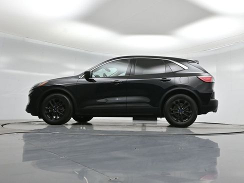 Certified 2022 Ford Escape SE image 52