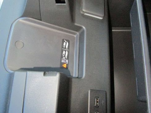 New 2026 GMC Sierra 2500 SLT w/ SLT Premium Package image 44