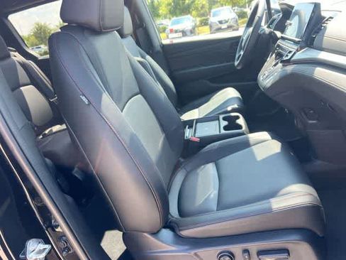 Certified 2026 Honda Odyssey Sport-L image 12