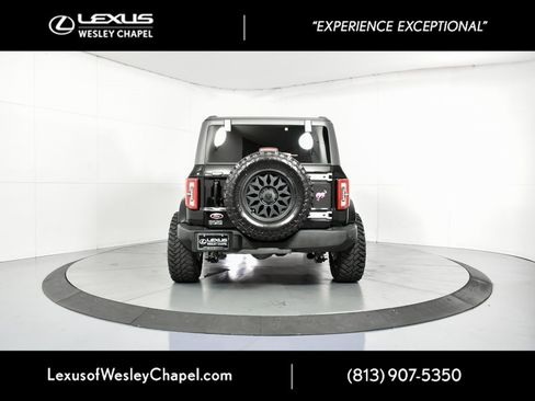 Used 2023 Ford Bronco Outer Banks image 7