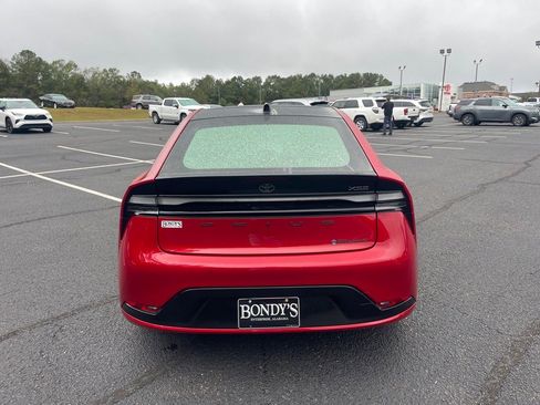 Used 2024 Toyota Prius Prime Premium image 15