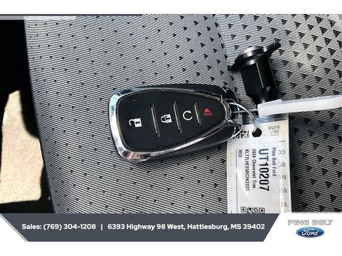 Used 2024 Chevrolet Trax LT FWD image 10