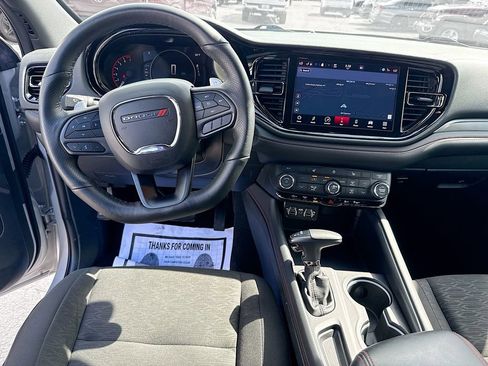 Used 2025 Dodge Durango GT AWD/4WD image 25