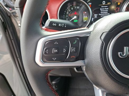 Used 2023 Jeep Wrangler Unlimited Rubicon 4xe AWD/4WD image 23
