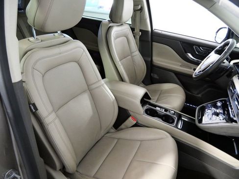 Used 2020 Lincoln Corsair Reserve w/ Equipment Group 201A image 12