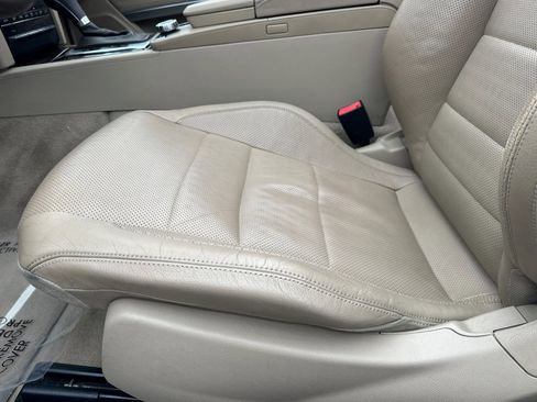 Used 2013 Mercedes-Benz E 350 E 350 image 14