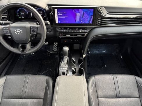 Certified 2025 Toyota Camry XSE FWD image 15