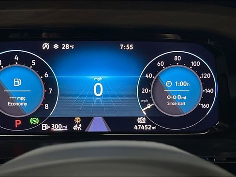 Used 2025 Volkswagen Atlas SE image 15