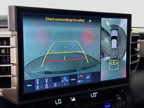 Certified 2025 Toyota Tundra Limited AWD/4WD image 15