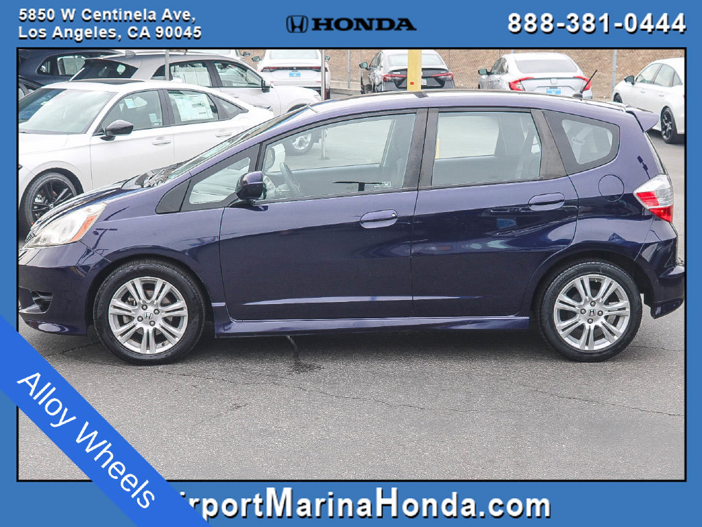 Used 2010 Honda Fit Sport image 3