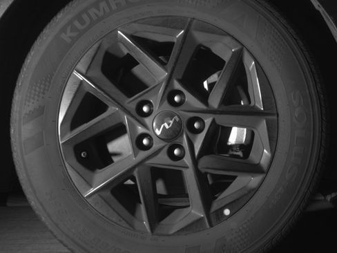 Used 2025 Kia K5 LXS image 13