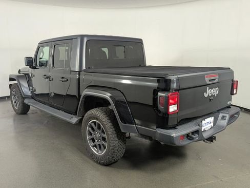 Used 2020 Jeep Gladiator Overland AWD/4WD image 6