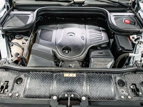 Used 2022 Mercedes-Benz GLS 450 4MATIC image 28