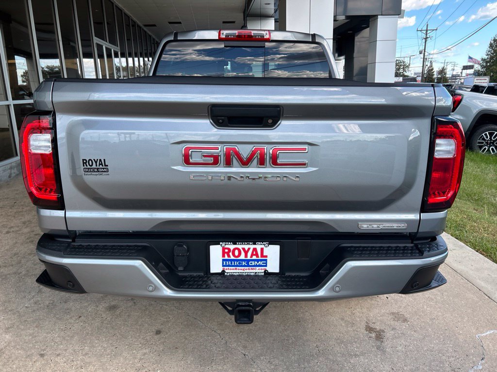 Used 2026 GMC Canyon Elevation w/ Convenience Package RWD image 6
