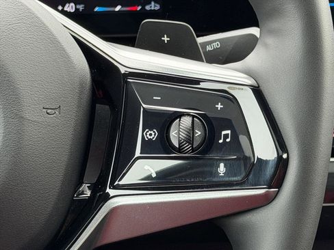 Used 2024 BMW 530i xDrive w/ Premium Package image 26