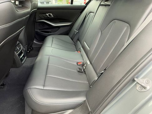 Used 2025 BMW 330i Sedan w/ Convenience Package image 33