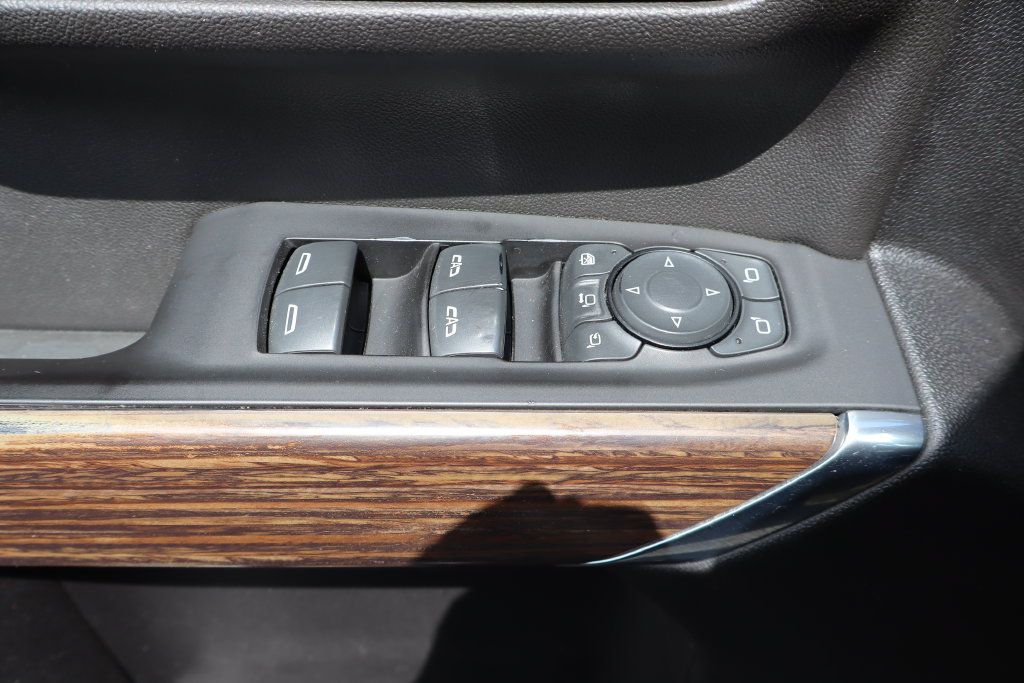 Used 2022 Chevrolet Silverado 3500 High Country AWD/4WD image 27