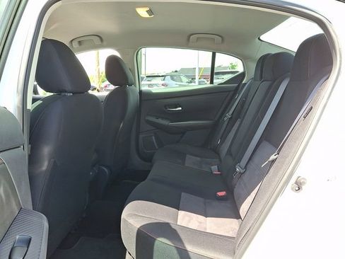 Used 2024 Nissan Sentra SR FWD image 10