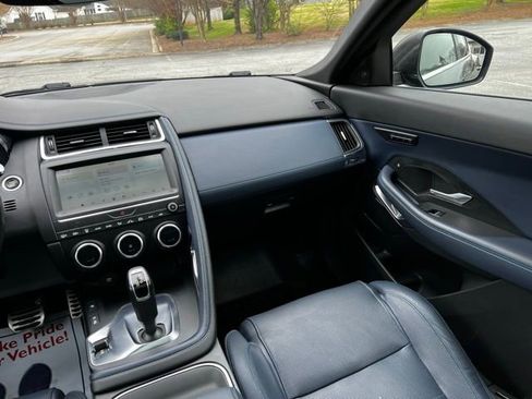 Used 2018 Jaguar E-PACE R-Dynamic HSE image 27