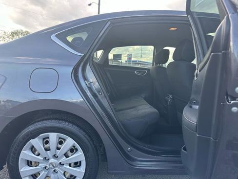 Used 2015 Nissan Sentra SV w/ Navigation Package image 16
