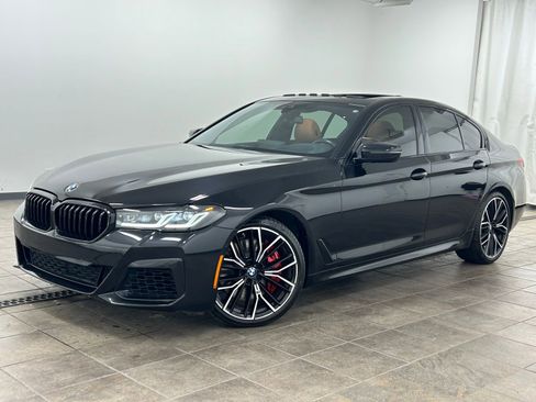 Used 2023 BMW 540i xDrive w/ M Sport Package image 1