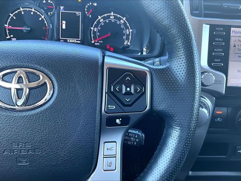 Used 2023 Toyota 4Runner SR5 Premium w/ Moonroof Package AWD/4WD image 24