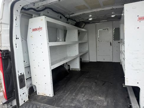 Used 2019 Ford Transit 150 130 Low Roof RWD image 29